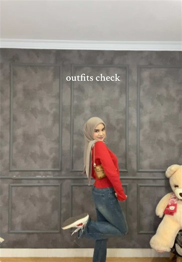 Red and Denim Outfit Combinations for Stylish Looks