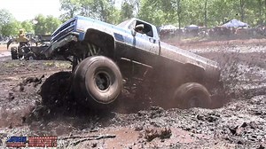 Square Body Boggin on 54" Boggers | Buddy713 - Michigan Motorsports