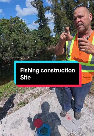 Construction worker shows me secret fishing spot #fishing #fishingvideos