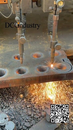 This Flame Cutting Machine Handles Heavy Steel with Ease#flamecutting #cnccutting #steelplatecutting