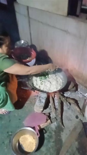 ♏ Ellie 🖤 (@thein.ngwe37)’s videos with original sound - Htun Aeindra Bo Vlogs