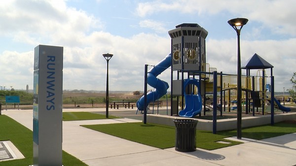 See Charlotte's new airport overlook park