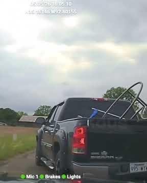 Stolen GMC Flees at 100 MPH #policechase