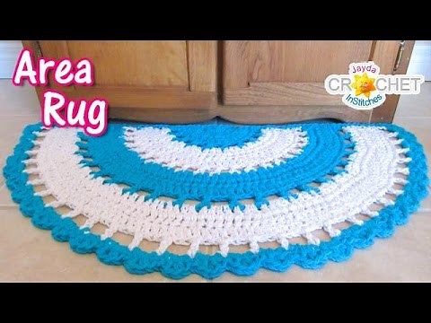 Beautiful Half Circle Area Rug - Crochet Pattern & Tutorial