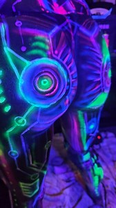 5.5K views · 24 reactions | Art has no limits, especially when it glows!  Check out this UV full-body design inspired by abstract art and futuristic robots. Are you more drawn to abstract or realistic styles? Let me know below! ️✨ #abstractart #uvbodypainting #bodyartjourney #lanachromium #futuristicart #artinspiration #creativeexpression | Fine Art, Bodypainting & Airbrush Make-up / bodyart by Lana Chromium | Facebook