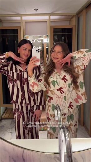 Christmas pyjama parties are the best 🌟♥️