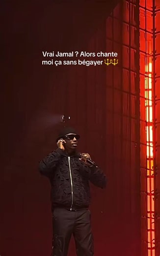Alors t’es un vrai Jamal ? #jamal #concert #showcase #rap #werenoi