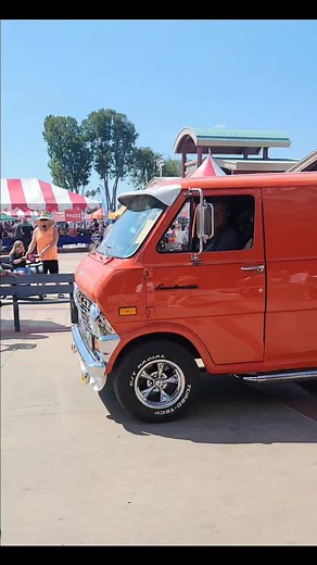 Vans rolling into Cruisin' for a Cure #vanlife | The Boogie Van
