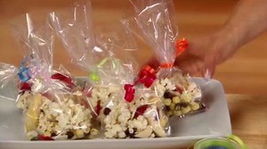 Watch Hungry Girl Season 1 Episode 11 - Pick Me Up