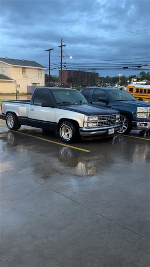 Dallas Cowboys Truck Showdown: Epic Dropped Chevy Rides
