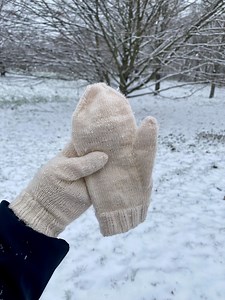 Knitted Mittens Pattern: Beginner-friendly Winter Gloves (PDF Pattern) - Etsy