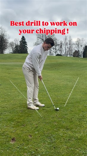 Maxime Palenik on Instagram: "this chipping drill, I use two alignment sticks. The first one is placed on the ground to represent the target line and the low point of contact. The second stick is set in the direction where I want the club to travel on the backswing, helping me control the shaft angle and the club’s inclination as it moves up. This visual reference allows me to keep the club shallow on the way back and to deliver the club with an upward path after impact, while maintaining a desc