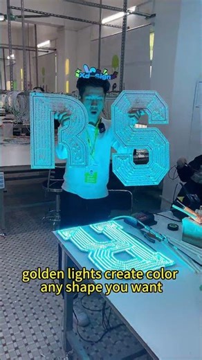 We can make signs with hundreds of colour effects. #sigen #signage #design #signagedesign #ledlight