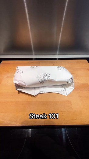 Steak 101: Cooking Tips and Recipes for Delicious Steaks