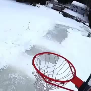 Booba's Ice Skating Adventure With Basketball Skills