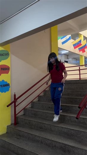 CORRE! É aula da Suzi😱 . . . . #terceirão #terceirao2026 #escola #2026