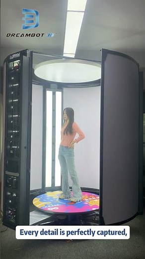 From Real Person to Figurine in 2 Seconds: 18-Camera 3D Scanning Tech