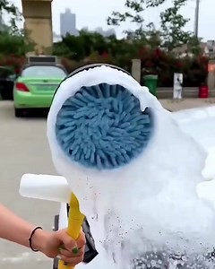 276K views · 2.2K reactions | ✨ Experience the ultimate in car cleaning convenience with our high-tech foam washer. 識$61.08 with free shipping! Shop Now:https://dhgate.onelink.me/Hwh7/1f4e85kv DHgate selected collection：https://t.ly/VKvK #style #story #storytelling #reelsfb #reels #reelsinstagram #car #cars #carcare #car #clean #cleaning #cleanwater | Gadgets | Facebook
