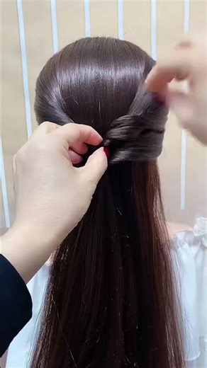 #Daily braiding tutorial #Cool summer hairstyles #braiding tutorial #shortsfeed