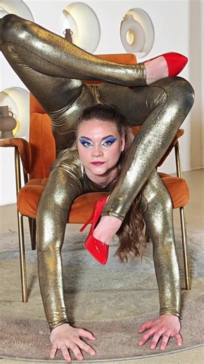 https://boosty.to/flexshow #bendy #backbend #headsit #contortion #circus circusgirl contortiontraining contortionist contorsion flexibility flexible flexibilitynation flexshow flexibilitytraining acrobatics yoga bendygirl bendyback stretching | Flexshow