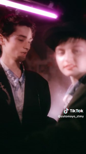 TikTokでずっと真夜中でいいのに。さんをチェック！