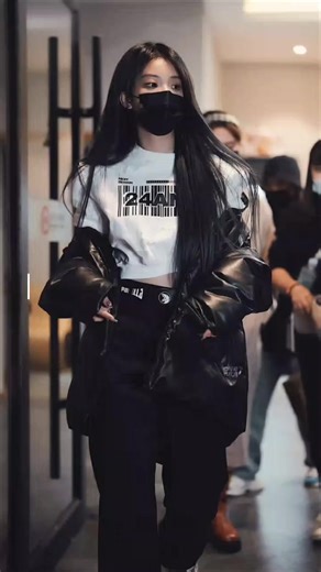 aro five thousand ace eto pic diya to ar video banano Jai na tai ar ki 🌝🌝#bllover #blseries #thaibl #koreanbl #chinesebl 🌈