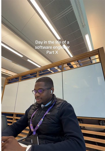 Day in the Life of a Software Engineer: Part 10! #fyp #softwareengineer #dayinthelife #tech #edinburgh