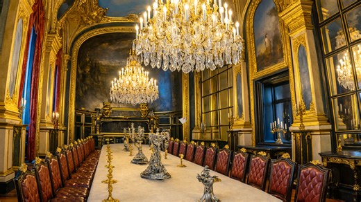 Inside the historic Napoleon apartments Paris