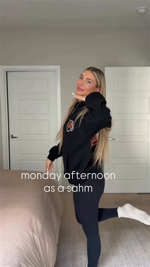 aubrey on Instagram: "any other moms hear “i’m hungry” 85 times a day after you’ve already made 6 meals by noon? or is it just my kids??? 🥲😂😂"