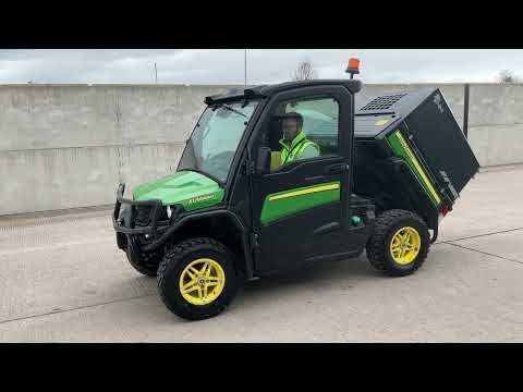 John Deere XUV865M diesel utility truck