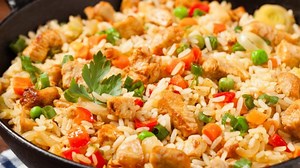 Why You Should Never Order Fried Rice At A Chinese Restaurant