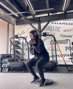 Leana Deeb on Instagram: "ALL BLACK MONDAYS 🖤 Save for your next lower body day 🤝 Wearing @gymshark // sale is still going live!!! Up to 60% off - Use code “LEANA” to save an extra 10% on top of 60% 🫶🏼 Workout details… 3-4 sets 15,12,failure 1. Elevated goblet squat 2. Deficit reverse lunge w knee drive (each leg) 3. DB rdl 4. DB side to side lunge 5. SL rdl (each leg) - use assistance by holding onto something with the opposite arm if you struggle with balance &#