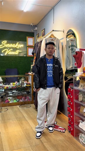 NEW YEAR 2026 GIVEAWAY ( 26 T-SHIRT) MAKE SURE YOU COMMENT COMMENT “2026 SNEAKERVAULT “ #sneakervault_pkr #newyear2026