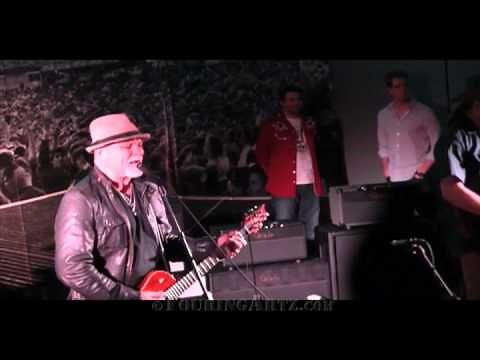 Ted Nugent performing "Hey baby" live at NAMM 2010 for PRS Guitars