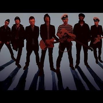 Gorillaz - November Has Come (Live from The Escape to Plastic Beach Tour 2010)