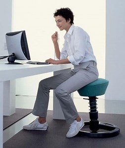 17 Best Active Sitting Chairs For Better Posture, Productivity And Health - hobbr