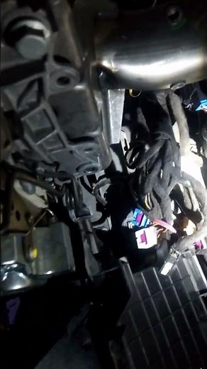 Touareg Volkswagen 2006 body control module location
