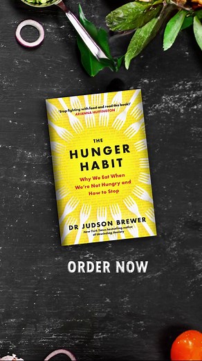 Do you find yourself stuck in the matrix of cravings? Not sure how to manage what you eat and how you eat? Often, solutions to these questions come laden with guilt. #TheHungerHabit byDr. Jud Brewer is a kind step-by-step guide that’s an antidote to food shame and dieting. Grab a copy from your nearest bookstore or order online: https://amzn.eu/d/77JjlB4 #EatingHealthy #EatingClean #SelfHelp #SelfHelpBooks #NonFictionReaders #READWithHarperCollins | HarperCollins India