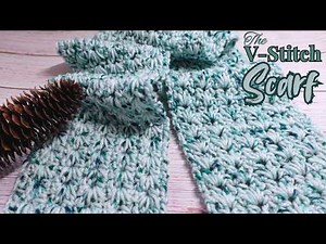 How To Crochet The Easiest Scarf Ever (2 Row Repeat!)
