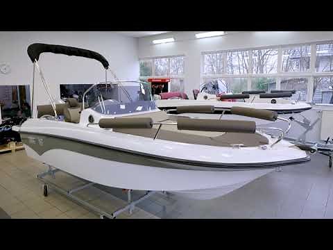 Łódź motorowa Trident 530 SUNDECK