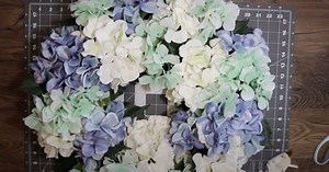 Hydrangea Wreath DIY Tutorial