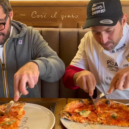 23K views · 292 reactions | Best Secrets To Perfecting Neapolitian Pizza!   Want to learn how to master the art of Neapolitan pizza at home or for your business? Join my Pizza Masterclass here: https://master-class.pizza/home I'm sure you'll love it!  | Maestro Vito iacopelli | Facebook