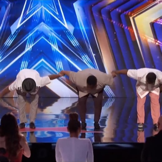 491K views · 17K reactions | The Funkateer Dancers Earn A GOLDEN BUZZER From Terry Crews! AGT 2025 | Best Talent | Facebook