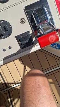 Passing a tug with 2 x2 Barges narrow section of the ICW