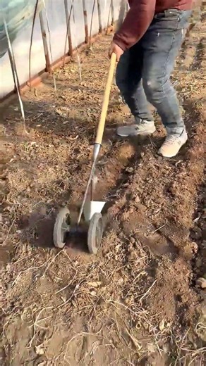 Farming Hacks You Didn’t Know You Needed! 🚜🦾