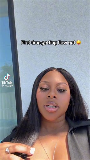 First time getting flew out to Nashville and the guy paid for her and her besties flight and Airbnb for a week. Then his gf blocked her on his phone. They haven’t talked to him since. She’s never met him in person. Their return flight is $157. A free trip 🥂