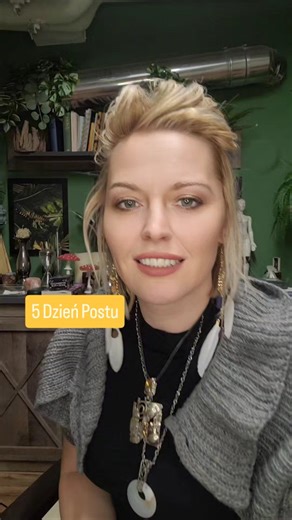 Kreatorka Świadomości Szamanka z Miasta on Instagram: "Mój trzydniowy post przedłużył się na 5 dni. Mój Film to nie porady medyczne. Dzielę się wyłącznie moim osobistym doświadczeniem. Pokazuję, test, którego ja używałam do własnej obserwacji. Każdy organizm jest inny, to tylko mój zapis, nie zachęta ani instrukcja. ⛔️Zawsze słuchajcie swojego Ciała i nie rób nic na siłę. Czasem trzeba przerwać post lub zrobić w innym czasie i jest to też Ok. A jak potrzebujesz porozmawiać i podzielić się wlasny