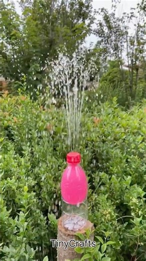 How to make Plastic Bottle Fountain Trick 💧 | Easy DIY Science Experiment #shorts