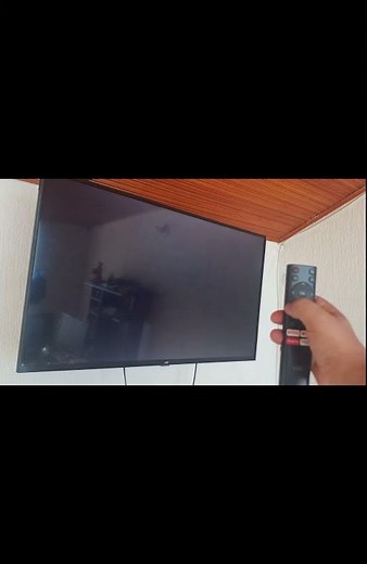 How to log out of Netflix #tv #netflix #smarttv #netflixseries