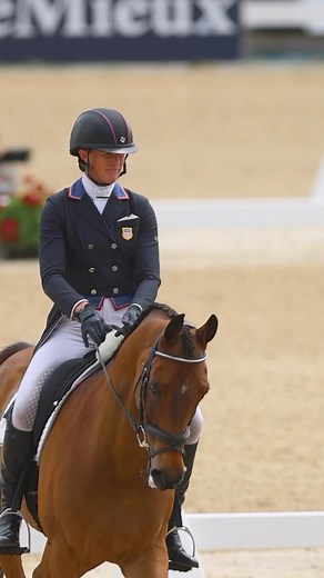 Never done with these moments 🐜 Lauren Kieffer, the USA Eventing CCI5* National Champion, and her horse Vermiculus at this year’s 2024 Defender Kentucky Three-Day Event. Thank you to all the horses, riders, supporters and organizers for making #thebestweekendallyear live up to its name. (Via Lauren Nicholson Eventing Mars Equestrian) #K3DE #marsequestrian #usaeventing | Defender Kentucky Three-Day Event